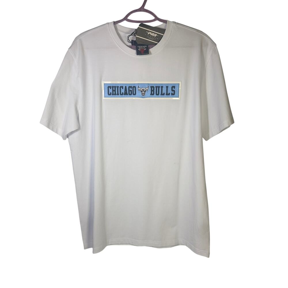 Pro Standard Chicago Bulls Men’s Large White NBA Short Sleeve T-Shirt